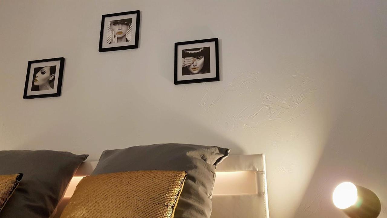 Les Nuits D'Anis - Appartements Hypercentre Le Puy-en-Velay Exterior foto