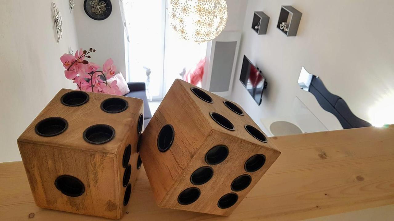 Les Nuits D'Anis - Appartements Hypercentre Le Puy-en-Velay Exterior foto
